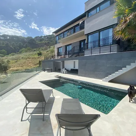 Ece Golden Amazing 4 Bedroom With Pool Alella